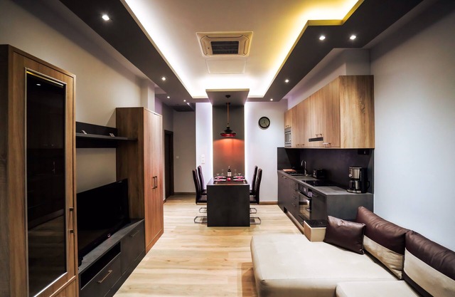 Charming 1-Bed Apartment in Nea Moudania