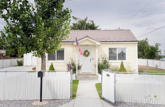 Charming 1-bedroom house with AC, WiFi in tranquil Saint Anthony, ID