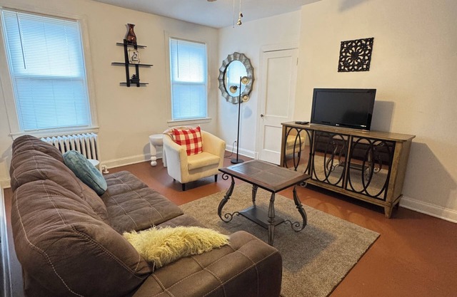 Charming 1-bedroom apartment close to metro