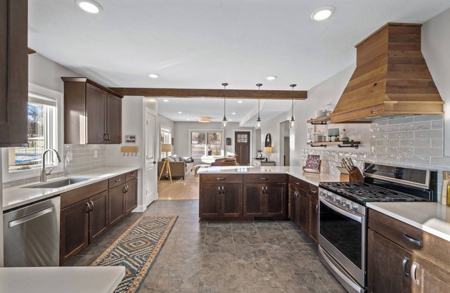 Charming 100-Year-Old Farmhouse Retreat in the Heart of the City