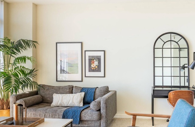 Charming 1BR Apartment in Silver Spring