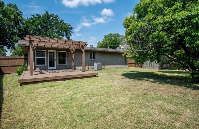 Charming 2-B, 2 B 7 minutes from UTD in Richardson with AC, WiFi.Enjoy your stay