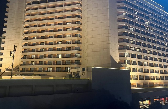 Charming 2-bedroom apartment with AC, WiFi in marvelous Cairo Governorate