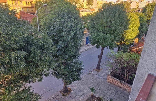 Charming 2-bedroom apartment with WiFi, AC in fabulous Varna