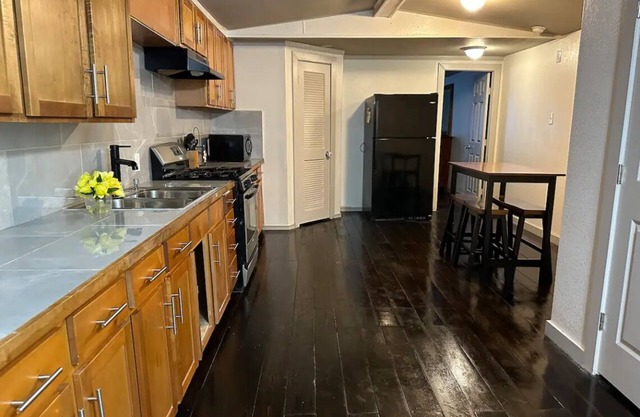 Charming 2-bedroom apartment with AC and WiFi in marvelous Kyle