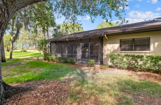Charming 2-bedroom villa in East Lake Woodlands with AC, WiFi and pool access
