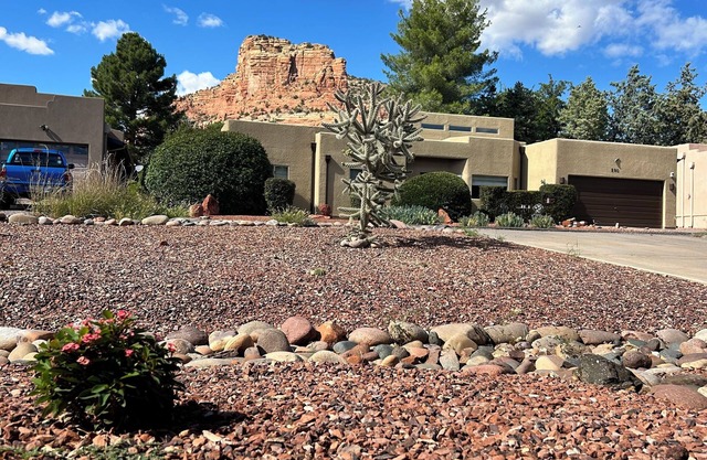 Charming 2-bedroom Villa in the Oakcreek Country Club