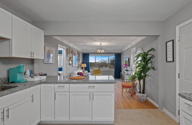 Charming 2BR Home in the Heart of St. Paul