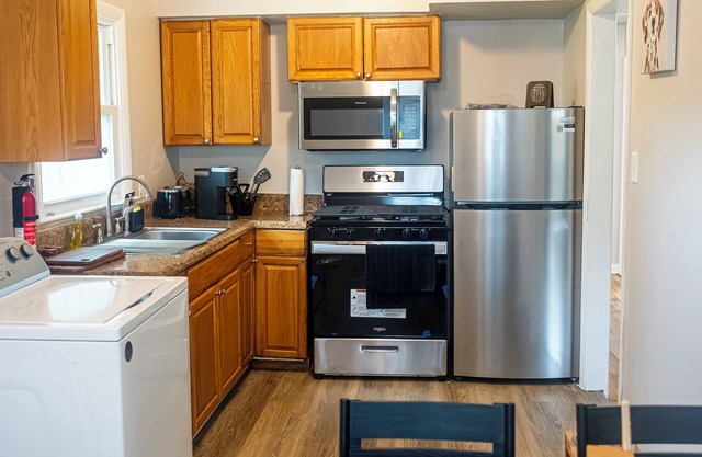 Charming 3-Bedroom Greensboro Retreat Fully Furnished & Pet-Friendly