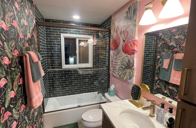 Charming 3-bedroom house in Grayslake