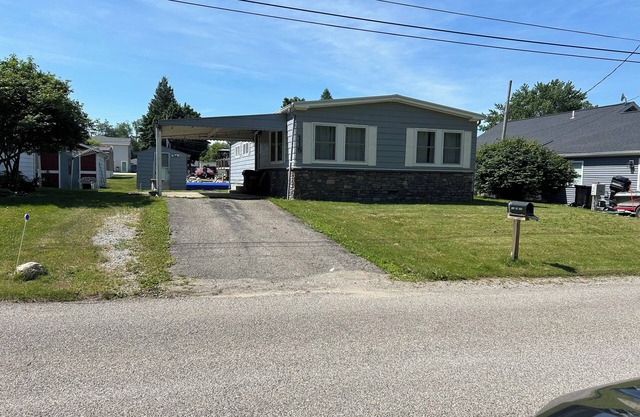 Charming 3-bedroom house with AC, WiFi in enjoyable Angola