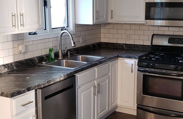Charming 3 bedroom 1.5bath home with patio.