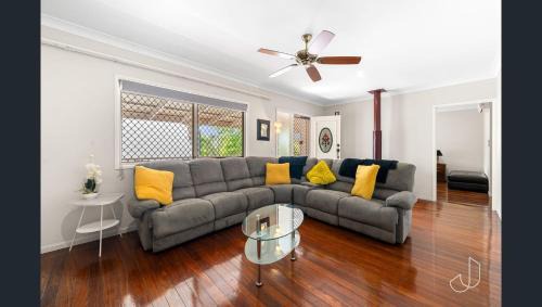 Charming 3BR Home - Mt Tamborine