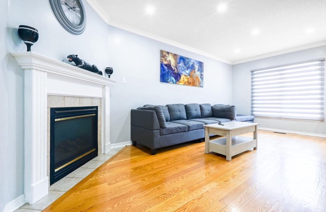 Charming 4-bedroom house with AC and WiFi in fantastic Vaughan