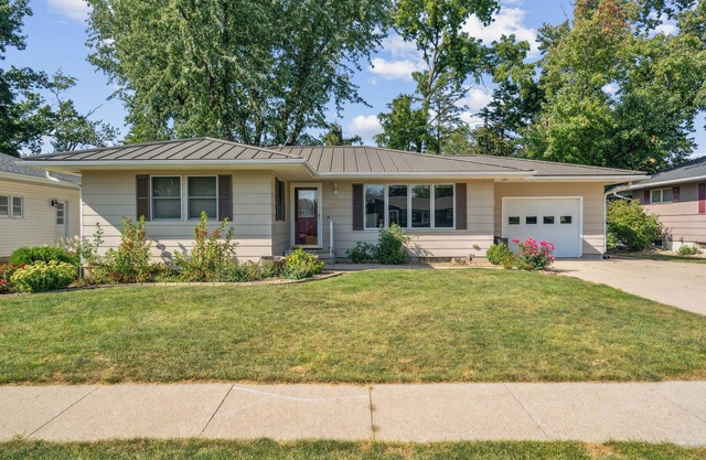 Charming 4-bedroom house with High Speed WiFi in Marion