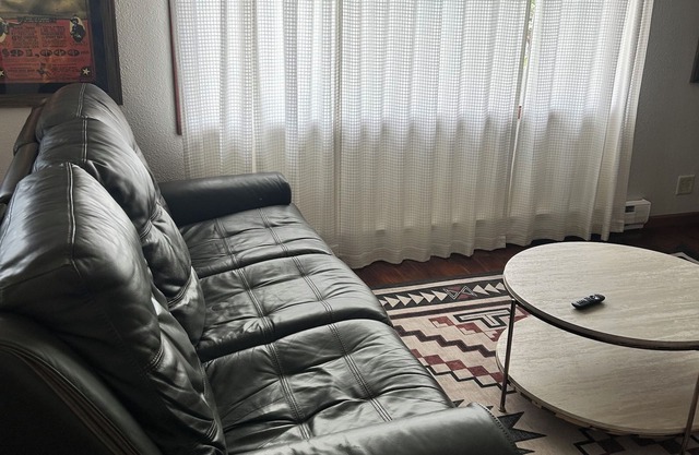 Charming 4-bedroom house with WiFi and AC in Hot Springs
