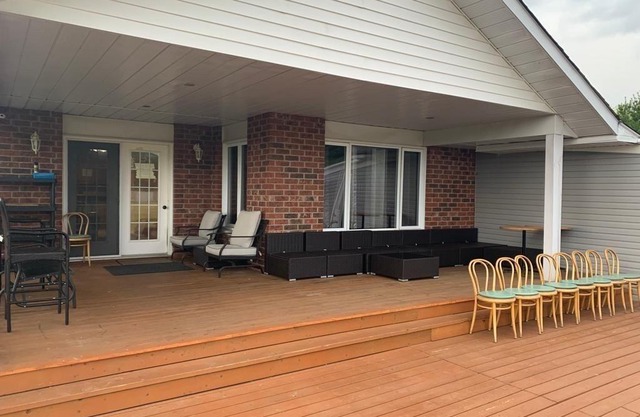Charming 5-bedroom cottage in enchanting Colborne