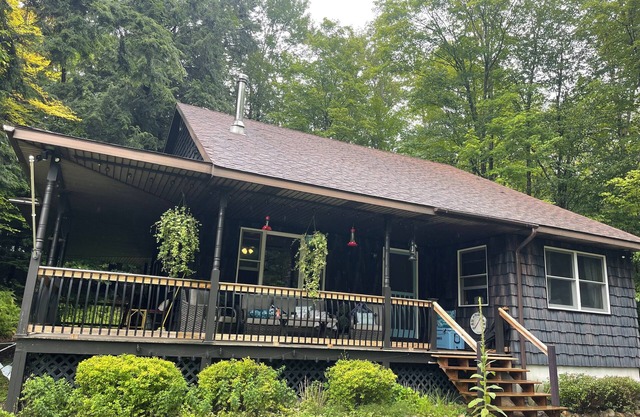 Charming Adirondack Cabin for Rent – Your Perfect Escape in the Heart of Naturen