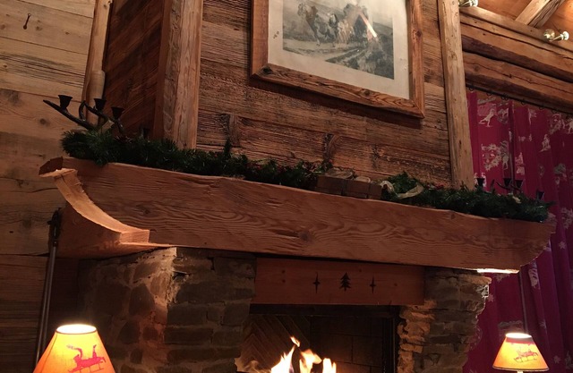 Charming and authentic chalet in the alps, rebuilt with old wood