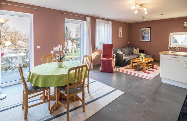 Charming Apartment For Families “Haus Ruther 2” with Wi-Fi, Balcony & Garden