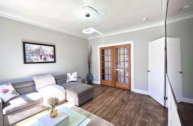 Charming apartment in plateau Mt-Royal