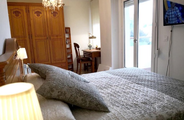 Charming apartment in Mogro with sea and mountain views