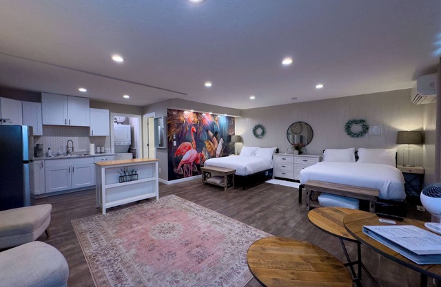 Charming apartment in brilliant Pocatello with AC, WiFi