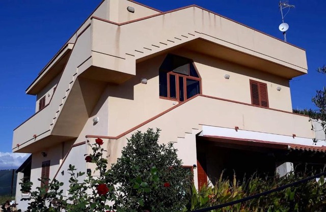 Charming apartment Menfi sea view