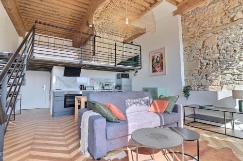 Charming apartment with an unobstructed view