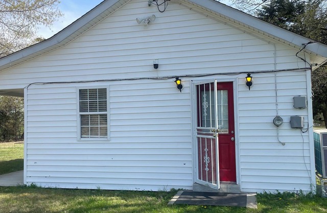 Charming Brandywine Tiny Home – Work, Relax, Retreat,Host Small Gatherings