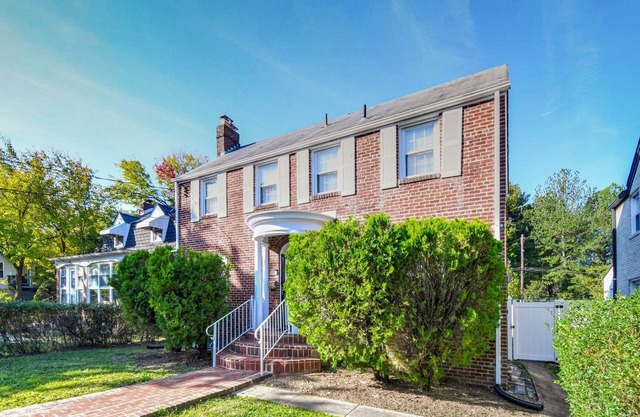 Charming Brookland Retreat