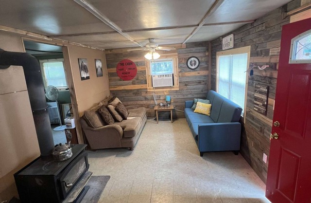 Charming cabin in wonderful Cotton with AC