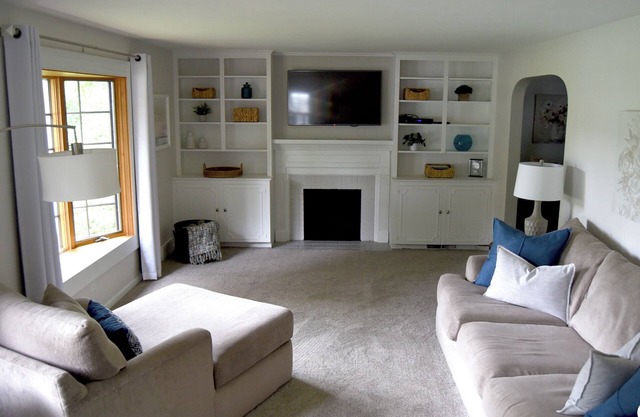 Charming, convenient 4BR in the Heart of Howland.