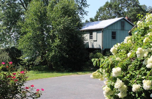 Charming Cottage Farm Loft