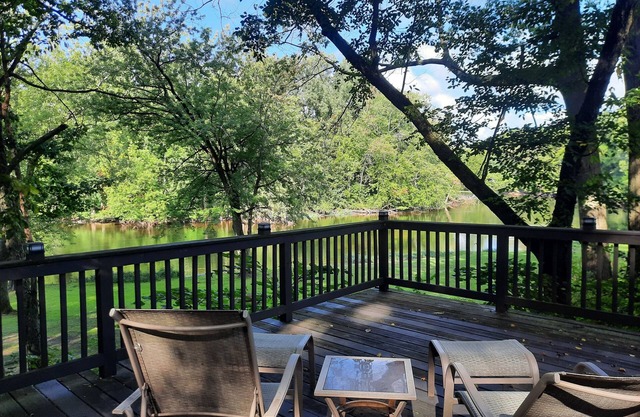 Charming cottage with AC in lovely Leonidas
