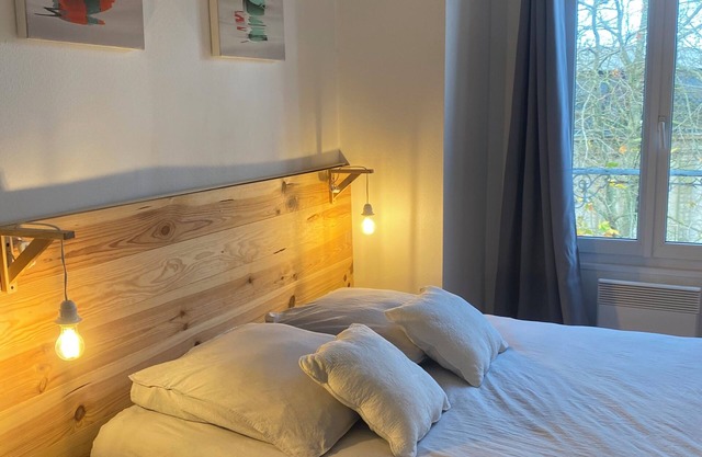 Charming, cozy 54 m2 2-bedroom apartment Located in the city center,