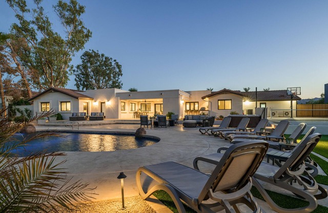 Charming Desert Retreat w/pickle-ball, gym, theater & more!