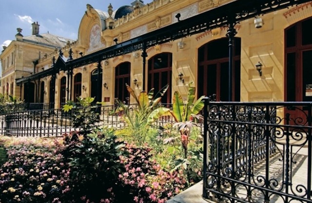 Charming Downtown Studio Near Thermal Baths in Néris les Bains