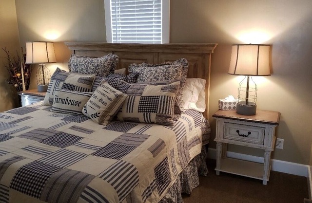 Charming Farmhouse at Veyo Pool Resort