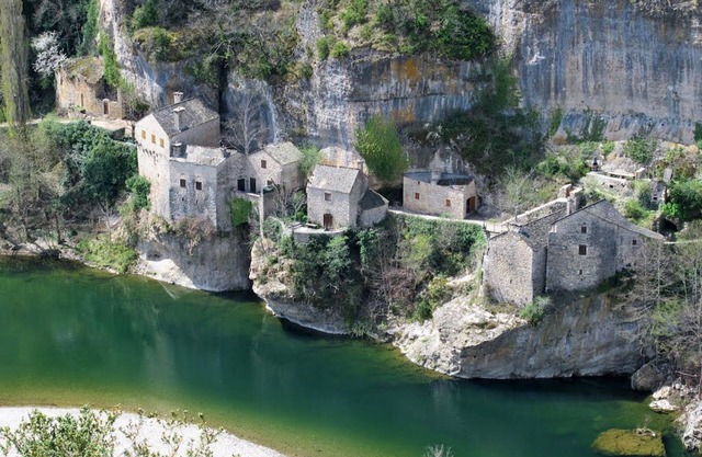 Charming village house in the heart of the Gorges du Tarn, Causses and Cevennes