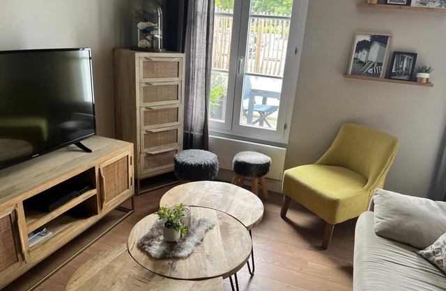 Charming house 2 minutes walk from the beach