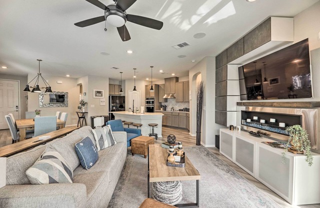 Charming Home Near Austin w/Grill & Porch!