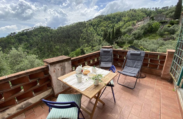 Charming house in old stone wall village