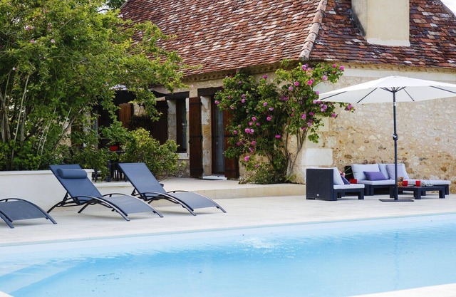 Charming house, private pool, private garden, 6-8 people, 3 bedrooms