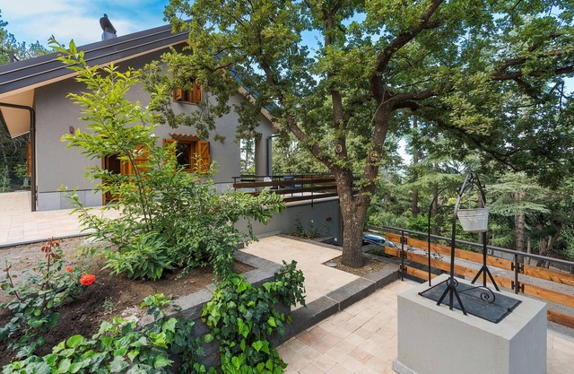 Charming house with terrace in Linguaglossa