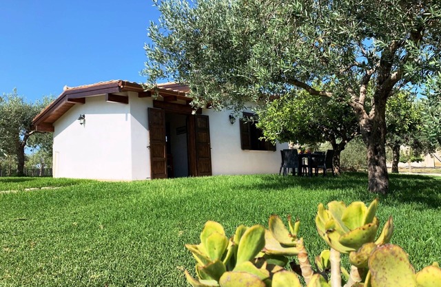 Charming house with swimming pool surrounded by nature between olive and pomegranate trees