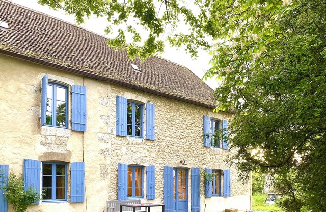 Charming La Maison Des Artistes near Bergerac. Pet friendly!