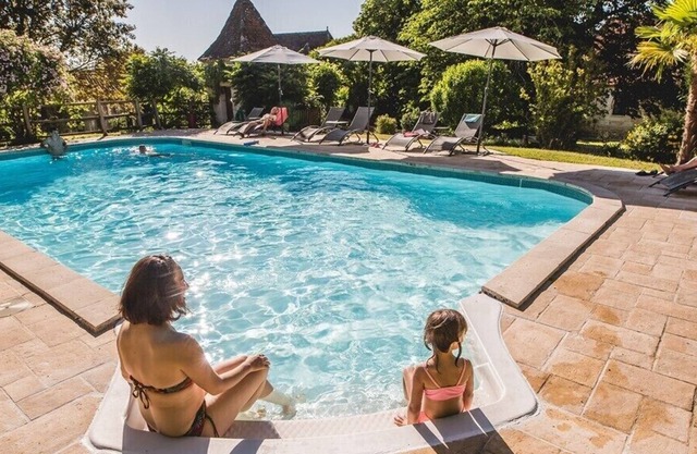Charming "longère" - Garden & Pool - Calm & Authenticity - 5km from Bergerac