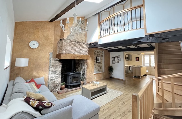 Charming, modern house townhouse with private courtyard