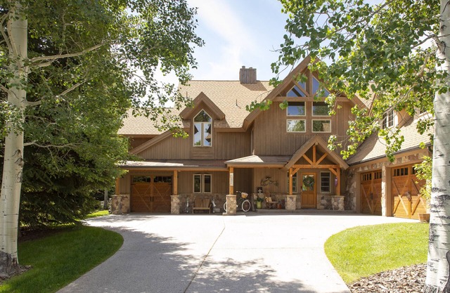 Charming Mountain Home in River Valley Ranch